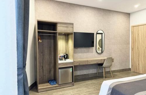 Ninh Kieu Hotel | Budget-Friendly Stay at LION 6 HOTEL - Child Friendly Oasis