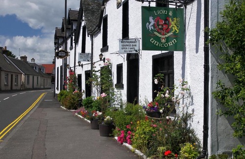 Kippen Hotel | Discover the Lion and Unicorn Hotel: Family-Friendly Stay