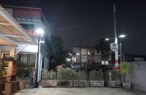 Chumphon Hotel | Discover Lion Hotel Chumphon: Ocean Views & Breakfast