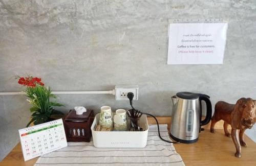 Chumphon Hotel | Discover Lion Hotel Chumphon: Ocean Views & Breakfast