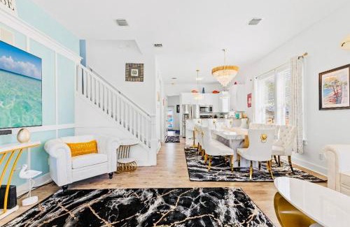 Laguna Beach Estates House | Lion of the Beach
