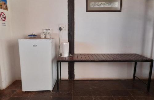 Otjiwarongo House | Discover Lion's Den Guesthouse: Top-Rated Comfort Awaits