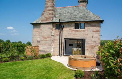 Cheshire West and Chester House | Liongate Lodge