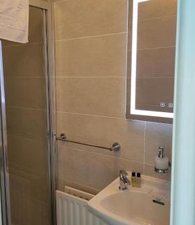 Ballyhees House | Discover Lios Éinne House: Guest Rated 8.7/10