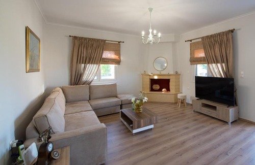 Lygia Apartment | Oceanfront Liovore Apartments with Exceptional 9.7/10 Rating