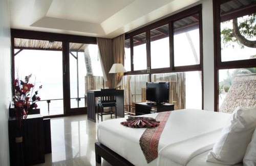 Lipa Noi Resort | Beachfront Bliss at Lipa Lodge Resort - 4 Star Rated Escape
