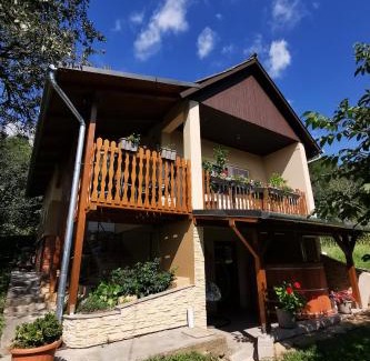 Muraratka Apartment | Discover Lipics Part: Rated 9.1 with Oceanfront Views