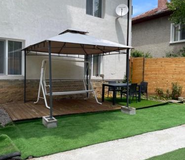 Gabrovo Villa | Relaxing Oceanfront Stay at Lipite Guest House - 9.7/10 Rated