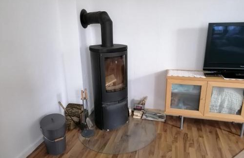 Hildesheim District Apartment | Cozy Lippolds Stube with Complimentary Breakfast Awaits