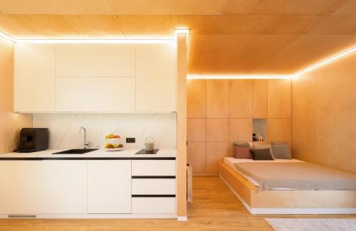 Liptovsky Trnovec Apartment | Elegant Liptovské Chaty - Fashion Line with Oceanfront Amenities