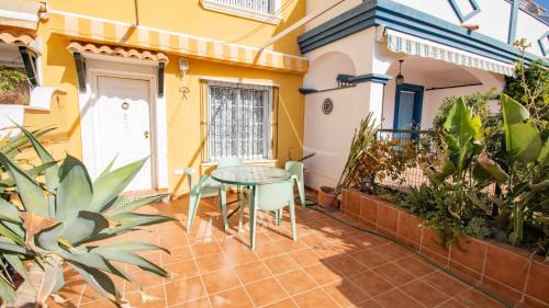 San Juan de los Terreros House | Lira 1013