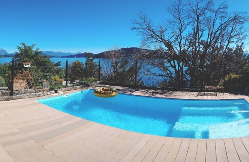 Playa Bonita Apartment | Premier Lirolay Suites: Exceptional Stay with Spa & Lake Views