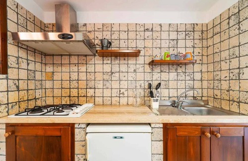 Matino House | Discover Lisa 4 by Vivimy: Pet-Friendly Family Retreat