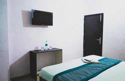 South West Hotel | Convenient Lisa Homes - Family-Friendly Near IGI Airport