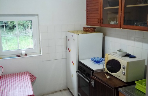 Vojvodina House | Budget-Friendly Stay at Lisa Panzio, Mali Idos