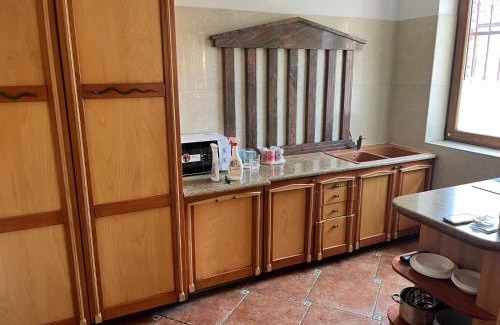 Kecskemet Apartment | Discover Lisbet Cottage2 in Kecskemét - Pet Friendly Retreat
