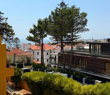 Estoril House | Lisbon - Cascais - Charming Suite with sea view, pool, sauna, hammam