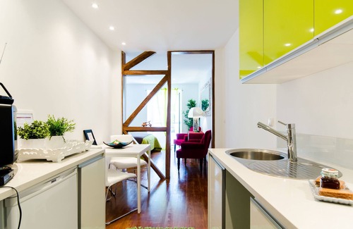 Bairro Alto Apartment | Discover Lisbon's Core: Bairro Alto & Chiado Retreat
