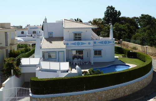Ramalde House | Discover Your Perfect Getaway at Lisbon for You Hotel
