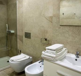 Pragal Apartment | Discover the Best of Almada by the Tagus River
