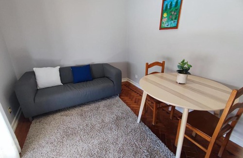 Reboleira Apartment | Cozy T2 Apartment with Balcony in Damaia, Lisbon