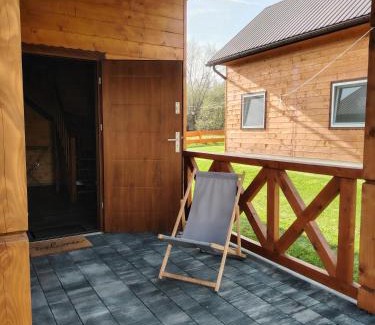 Czarna Ski Chalet | Unforgettable Lisi Zakątek with Oceanfront Views