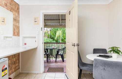 Girards Hill Hotel | Cozy Lismore Wilson Motel: Family-Friendly Stay with Breakfast