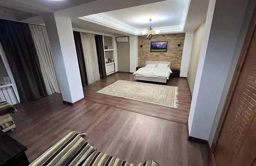 Bishkek House | Lite Guest House