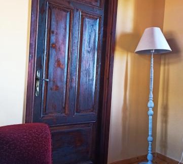 Lithia House | Discover Lithia's Stonehouse: Pet-Friendly Retreat in Kastoria