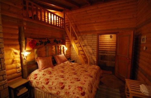 Karpenisi House | Exceptional Lithos: Family-Friendly & Pet Welcoming Stays