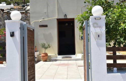 Monolithos Villa | Exceptional Lithos House: Pet & Child Friendly Retreat