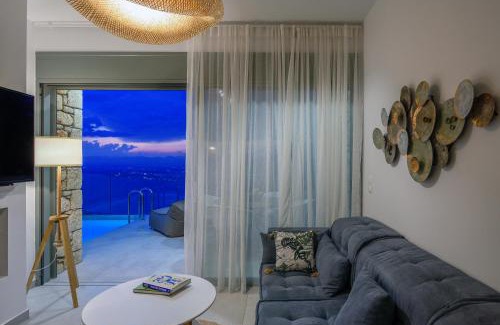 Diasella Villa | Indulge at Lithos Retreat 1: Oceanfront Oasis with Pool