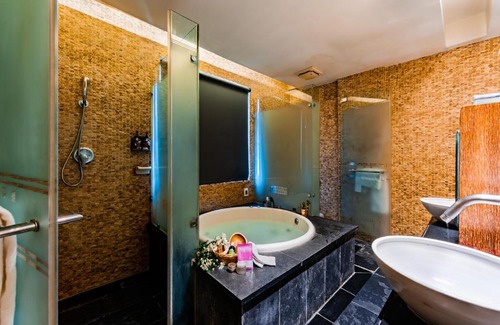 Beitun District Hotel | Cozy Liti Motel: Pet-Friendly Stay with Breakfast Included