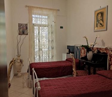 Castellammare di Stabia Bed & Breakfast | Charming Little Anema & Core: Ocean Views & Breakfast Included