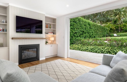 Avalon Beach House | Discover Little Avalon: Oceanfront Pet-Friendly Retreat