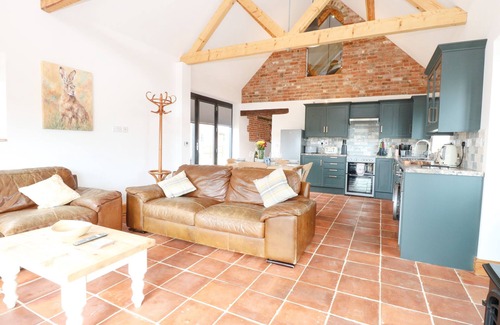Dereham Cottage | Little Barn