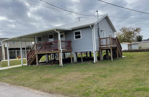 Lafitte House | Little Bayou Getaway, minutes from New Orleans