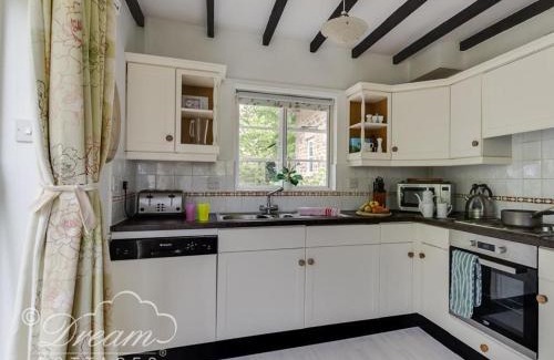West Compton House | Cozy Little Berwick Cottage: Family & Pet-Friendly Escape