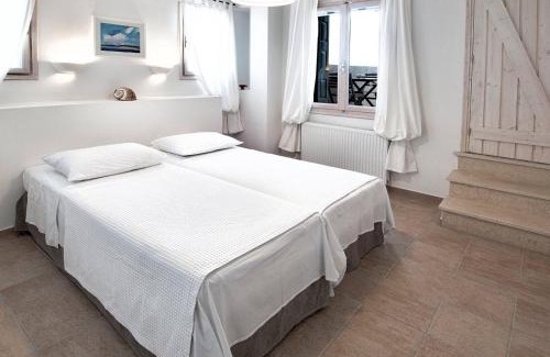 Anaxos Apartment | Experience Little Bird Lesvos: Oceanfront Bliss Awaits