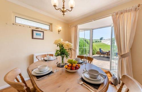 Seaford House | Little Breacon