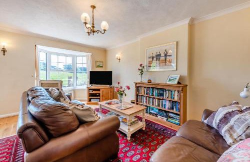 Seaford House | Little Breacon