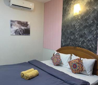 Lubok Buaya Hotel | Family-Friendly Getaway at Little Chenang Cottage Motel