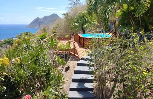 Le Diamant Apartment | Idyllic Getaway with Ocean View, Spa & Pool Access