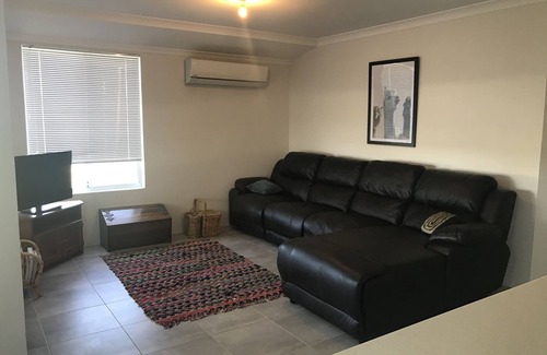 Dardanup House | Charming Little Farm - Dardanup with Oceanfront Views