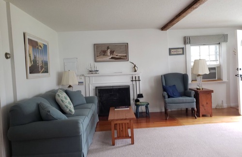 Mara Vista House | Idyllic Retreat with Water View Near Bristol Beach - Guest Rated 9.8