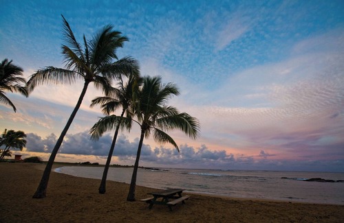Poipu House | Island Cottage with Ocean View, Spa & Fully Equipped Kitchen