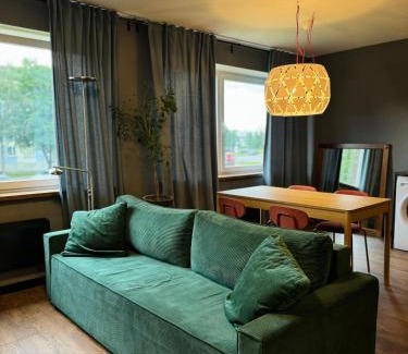 Maardu Apartment | Charming Little Green Studio in Maardu - 9.6 Guest Rating