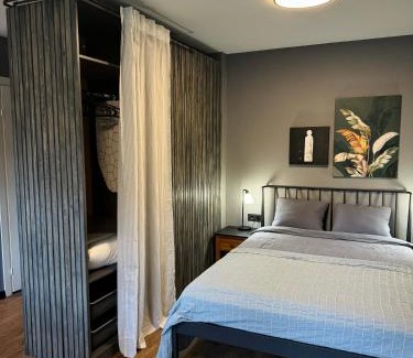 Maardu Apartment | Charming Little Green Studio in Maardu - 9.6 Guest Rating
