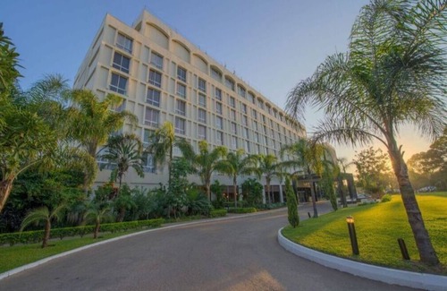 Kabwata Apartment | Urban Retreat: Little Haven Near Airport & Family-Friendly