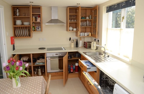 Eardisley House | Little Holme: Family & Pet-Friendly Retreat Near Amenities